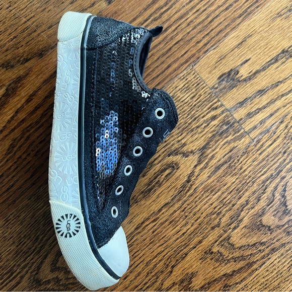 Ugg sneakers - Picture 3 of 4